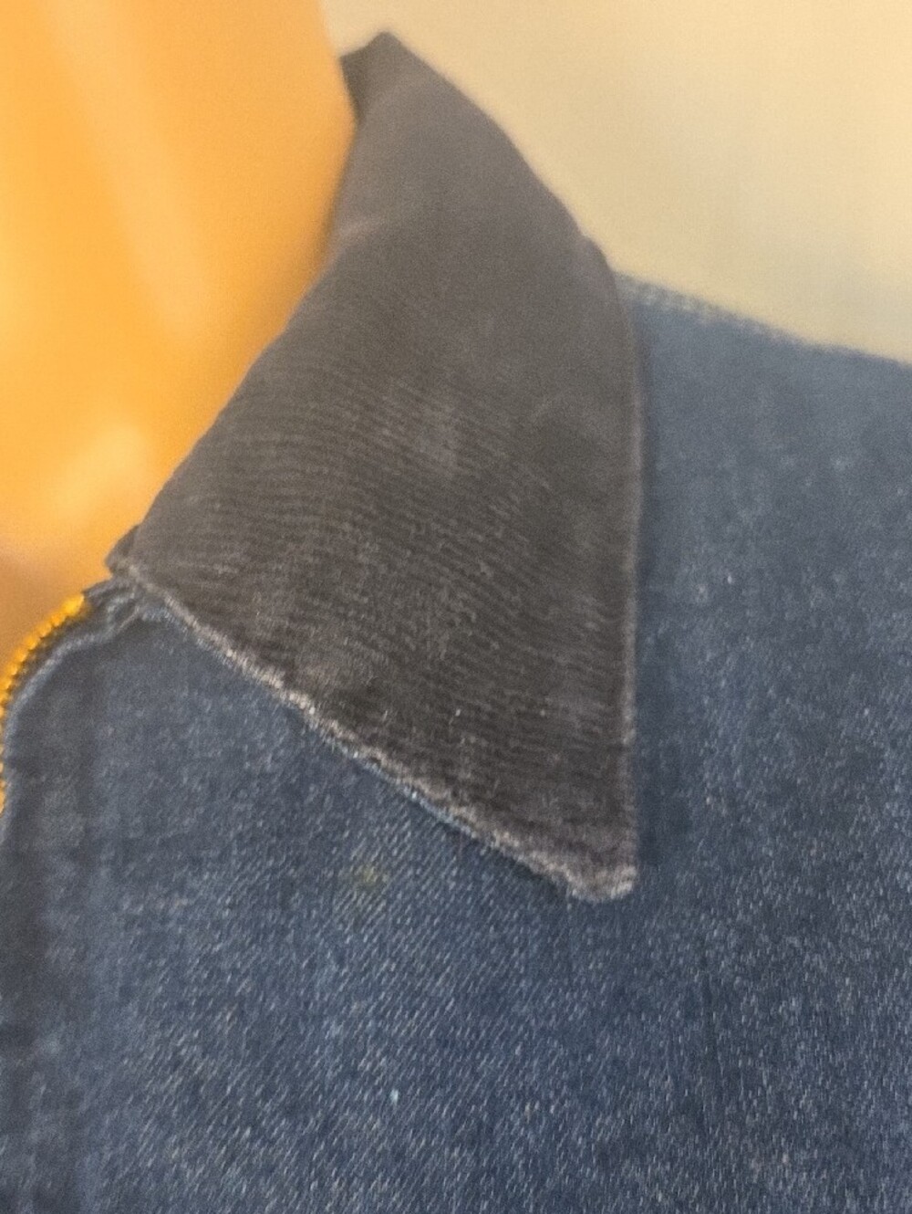 Vintage Carhartt Blue Denim 100% Cotton Detroit Jacket with Red Lining Size 40T - Picture 6 of 16